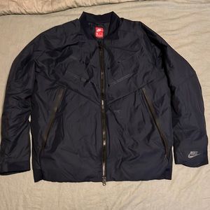 Nike Sportswear AeroLoft Bomber Jacket